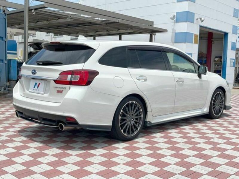 LEVORG-16