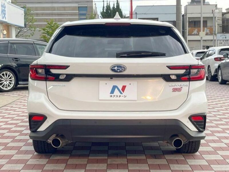 LEVORG-15