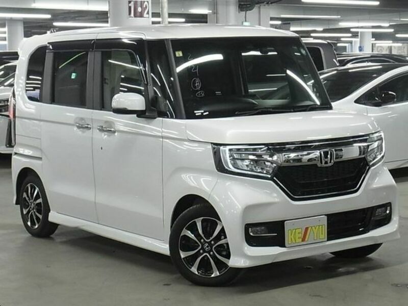 N BOX CUSTOM-3