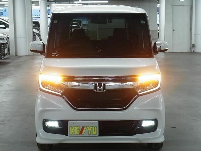 N BOX CUSTOM-4