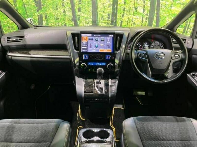 VELLFIRE-1