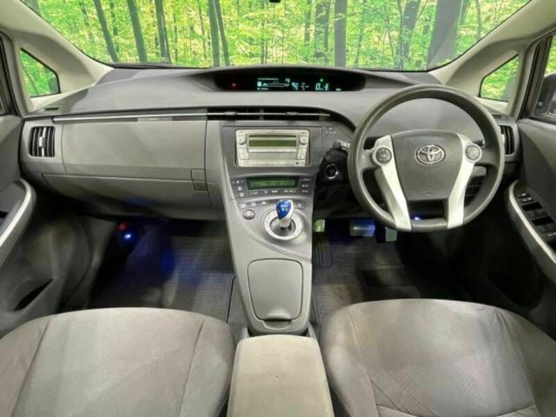 PRIUS-1