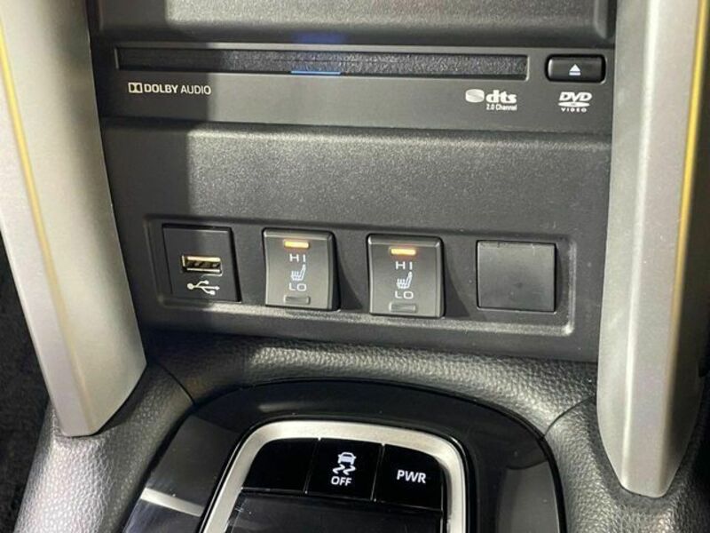 COROLLA CROSS