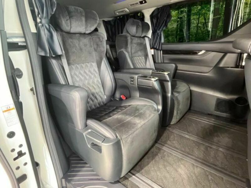 ALPHARD-8