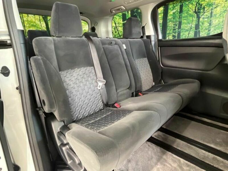 VELLFIRE-8