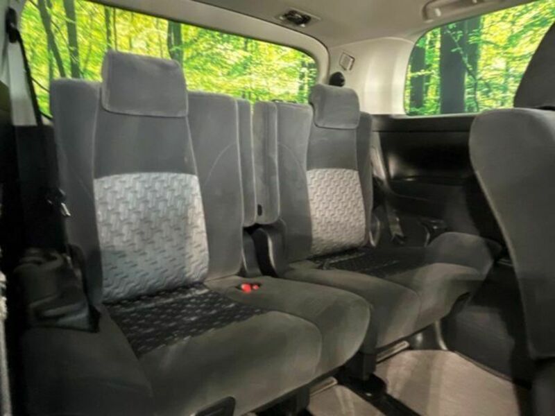 VELLFIRE-9
