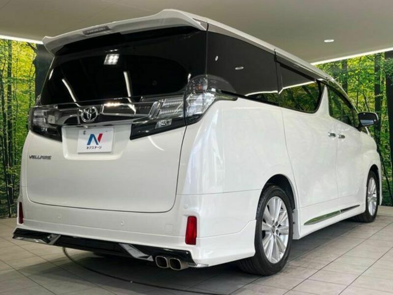 VELLFIRE-17