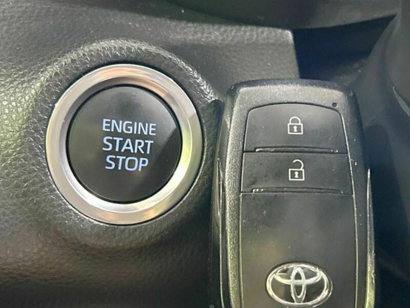 YARIS-6