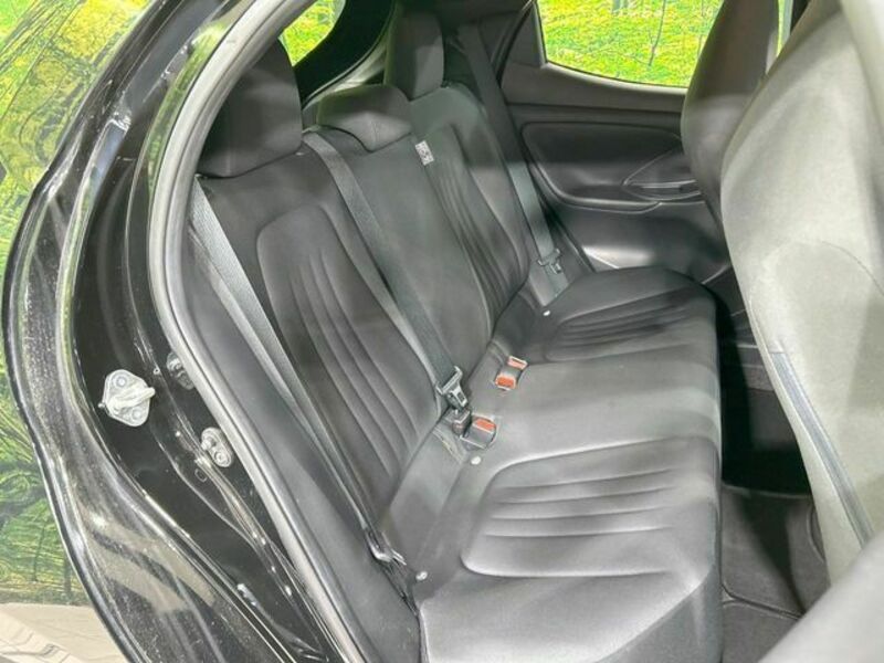 YARIS-8