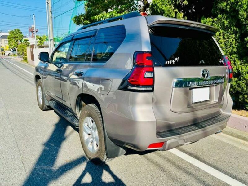 LAND CRUISER PRADO