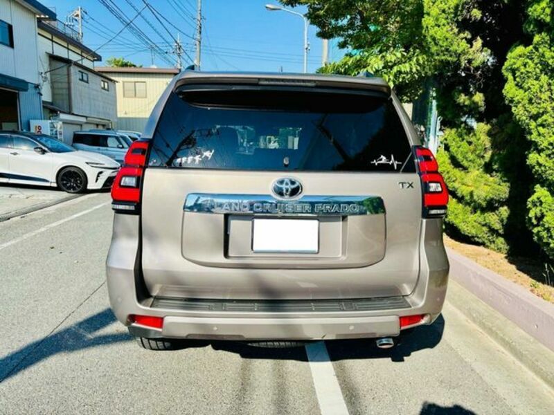 LAND CRUISER PRADO