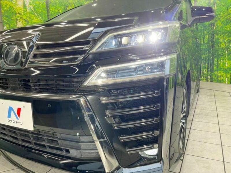 VELLFIRE-11