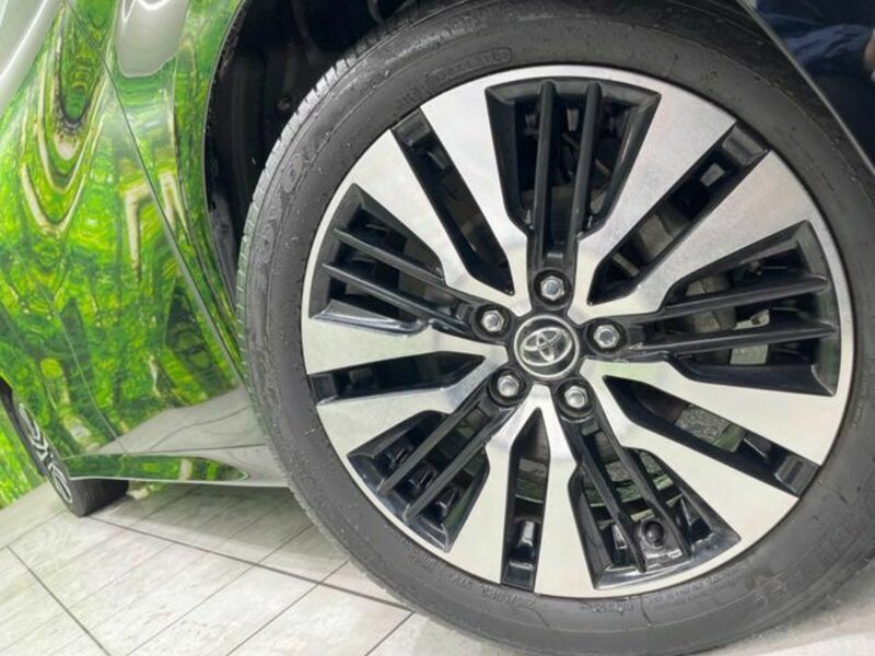 VELLFIRE-12