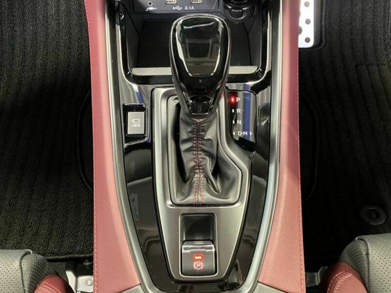 LEVORG-16
