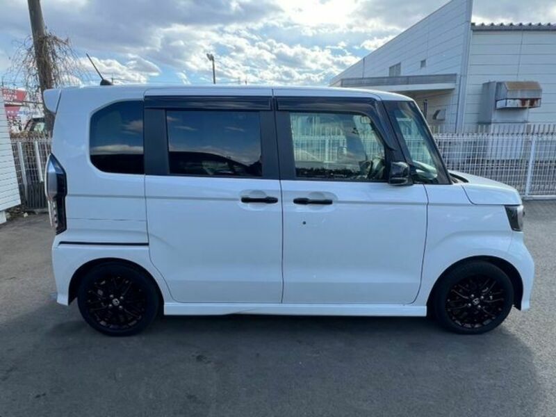 N BOX CUSTOM-7