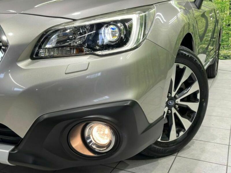 LEGACY OUTBACK-12