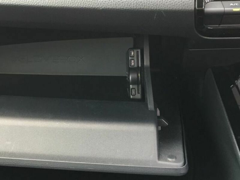 PRIUS-7