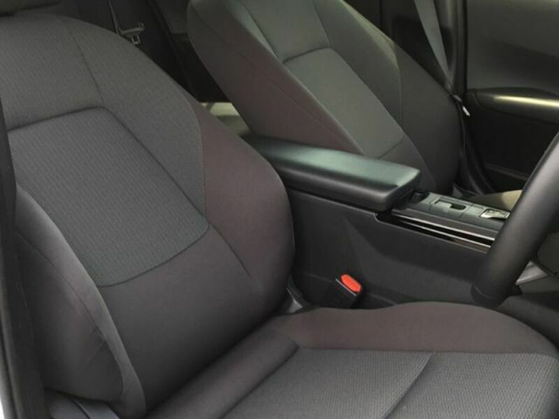 PRIUS-10