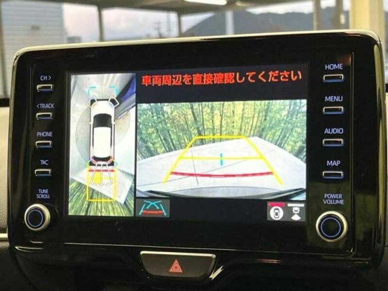 YARIS CROSS-4