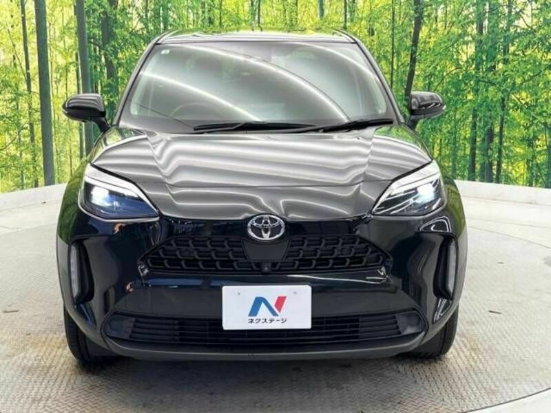 YARIS CROSS-14