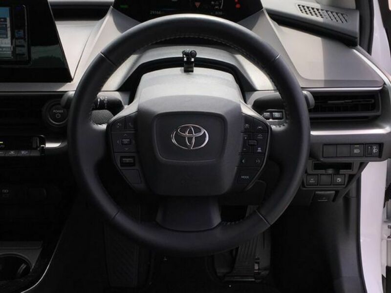 PRIUS-3