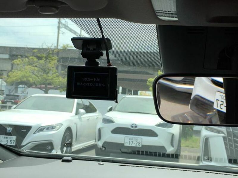 PRIUS-8