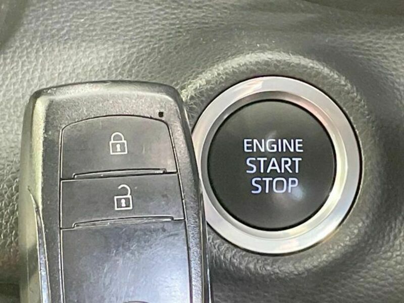 YARIS-6