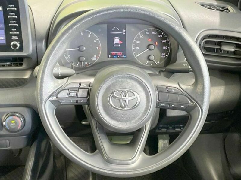 YARIS-12