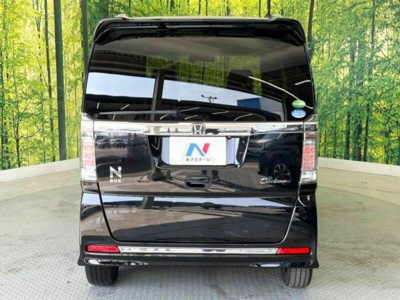 N BOX CUSTOM-15