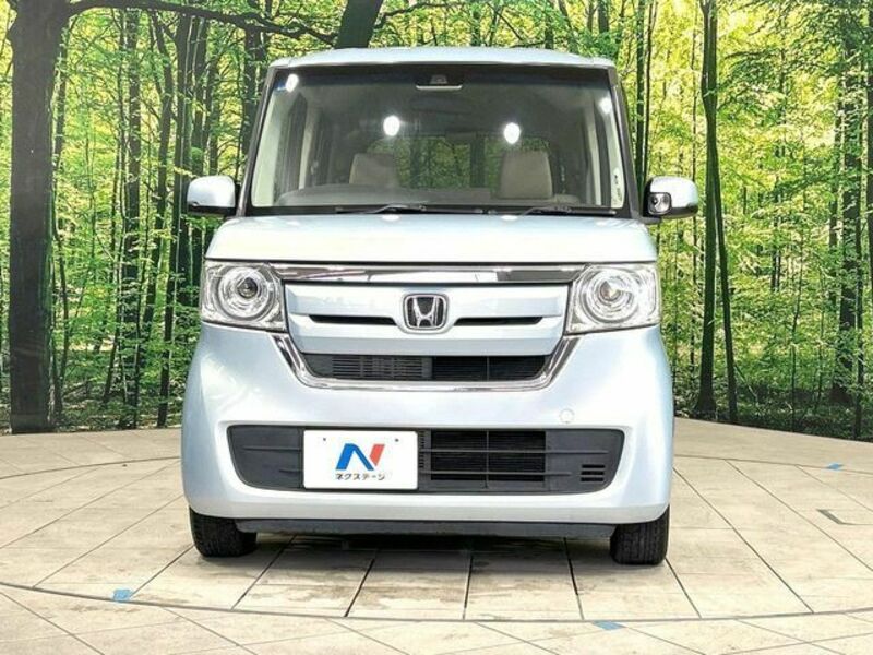 N BOX