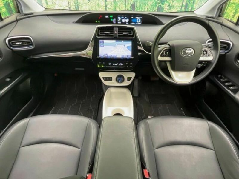 PRIUS-1