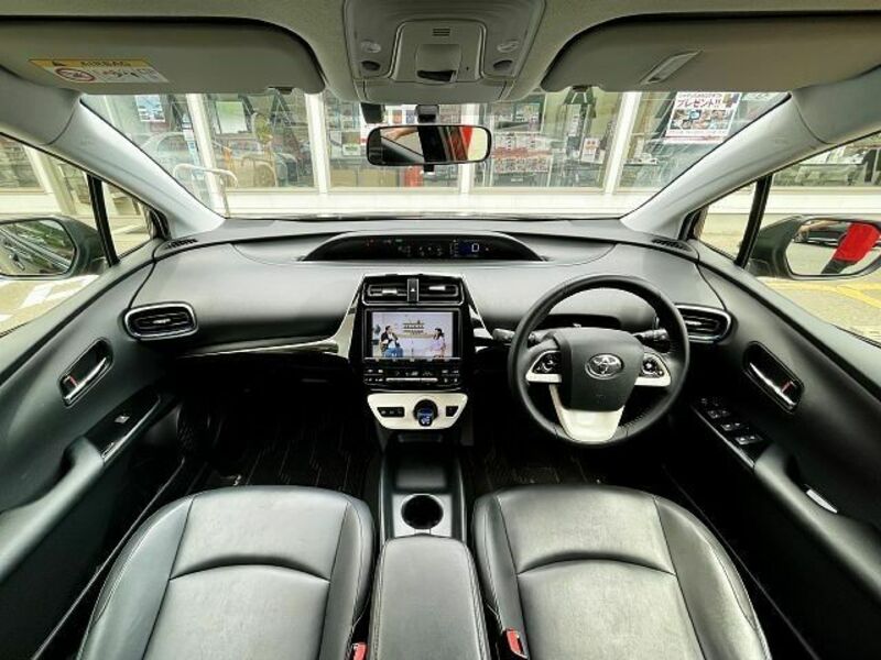 PRIUS-1