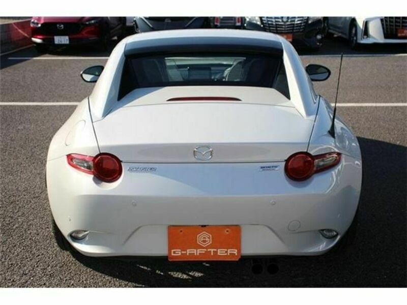 ROADSTER RF-9