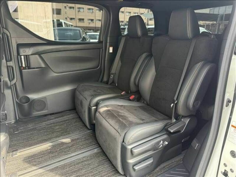 ALPHARD-9