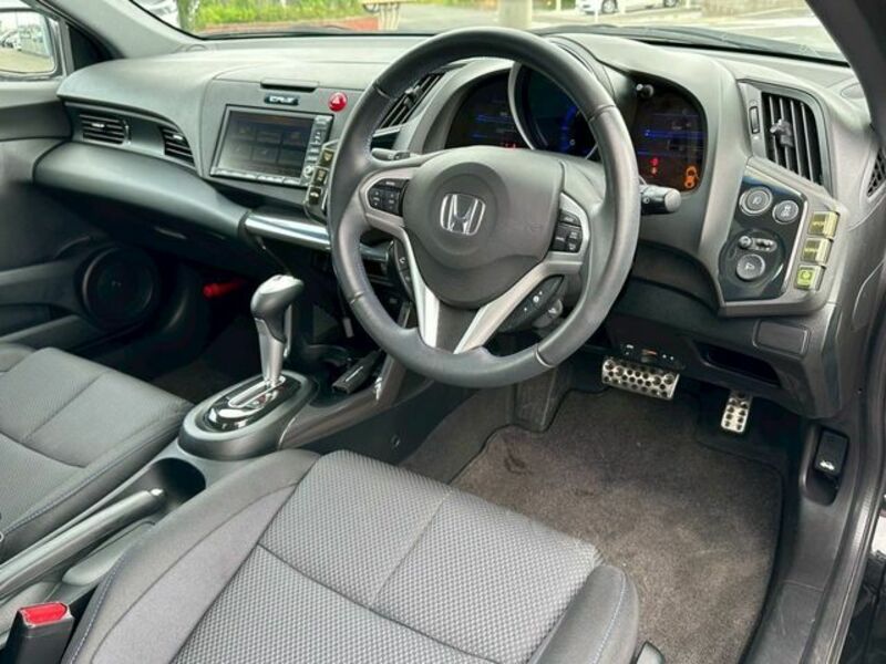 CR-Z