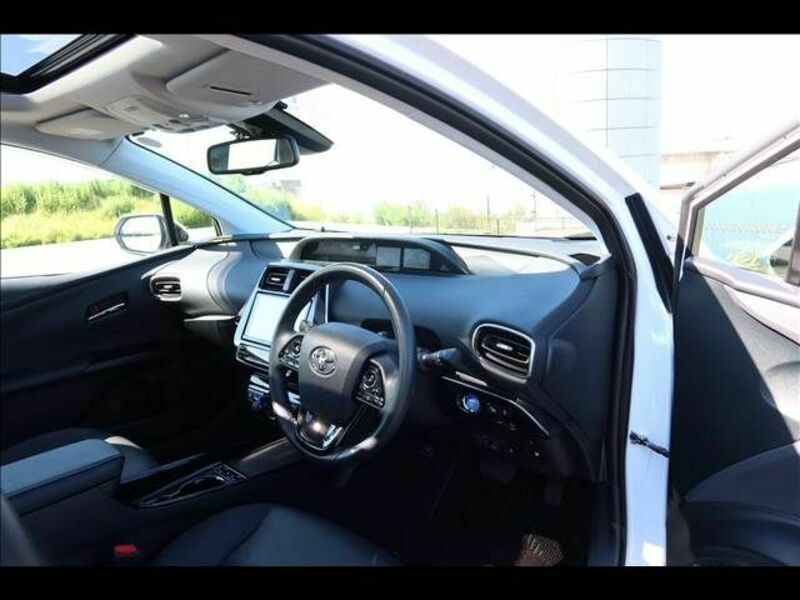 PRIUS-10