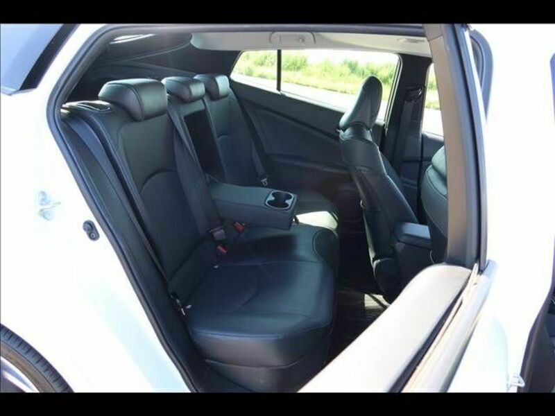 PRIUS-14
