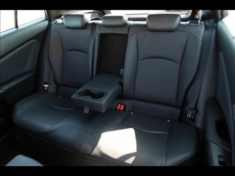 PRIUS-20