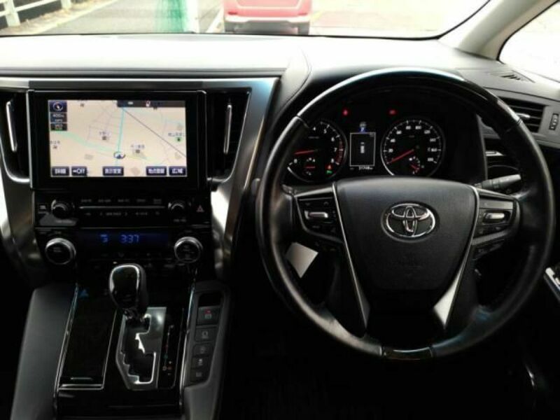 VELLFIRE-2