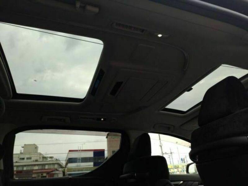 VELLFIRE-20