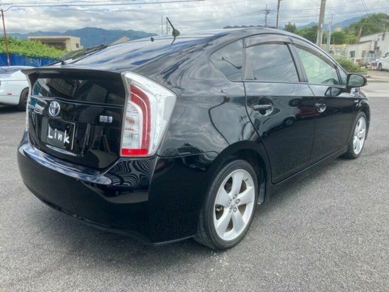 PRIUS-5