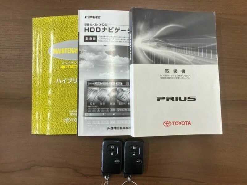 PRIUS-28