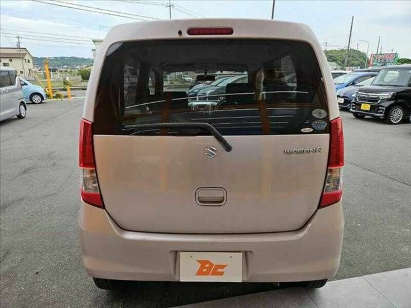 WAGON R