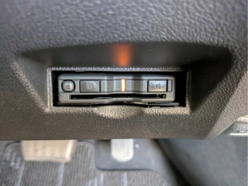 PRIUS-17