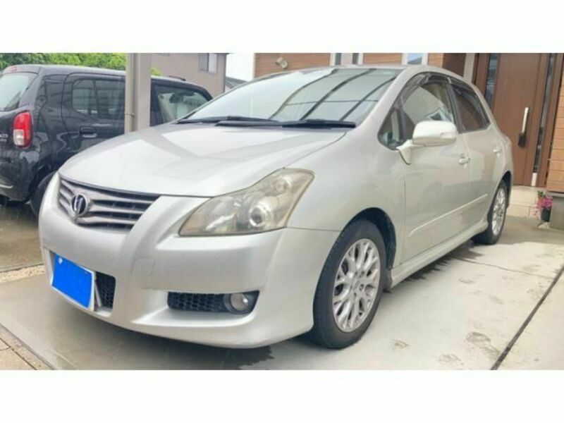 TOYOTA BLADE