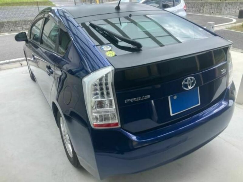 PRIUS-5