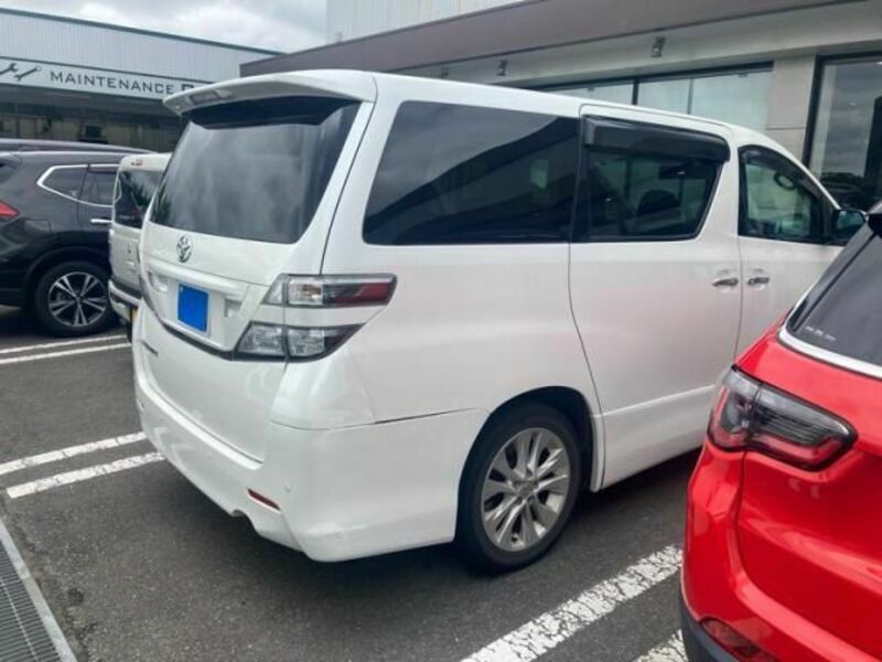 VELLFIRE-3