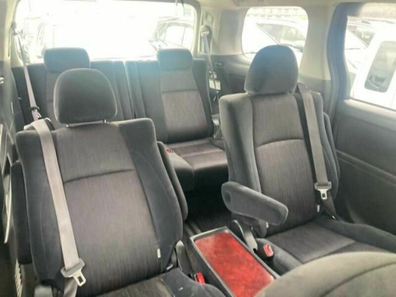 VELLFIRE-12