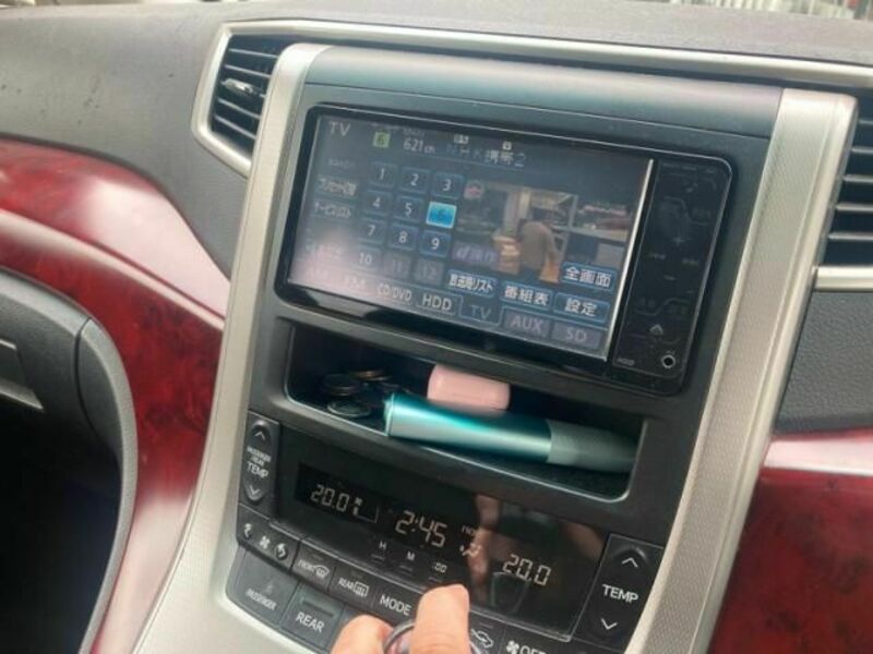 VELLFIRE-17