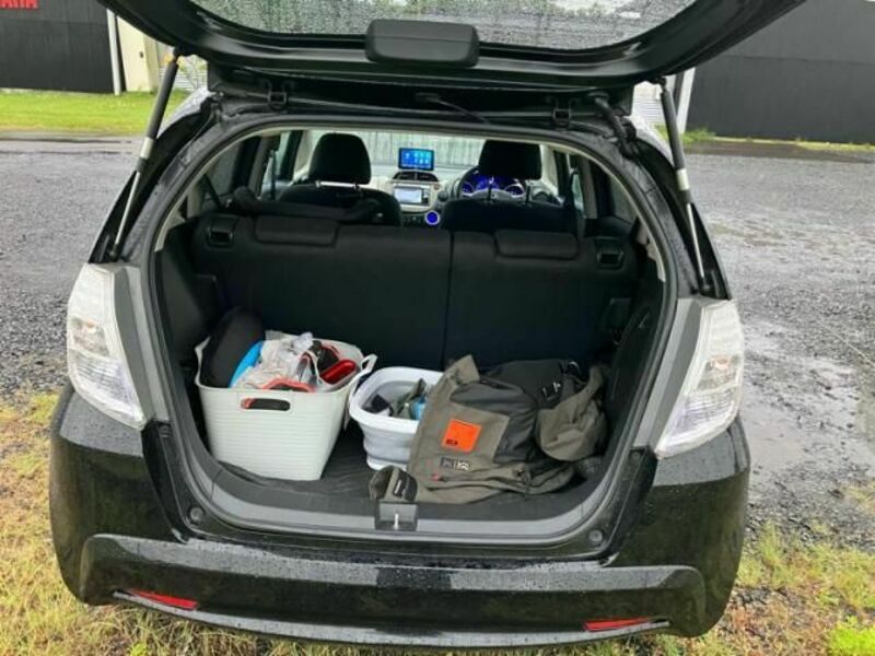 FIT HYBRID